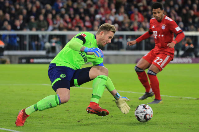 被他亲切地 被他亲切地